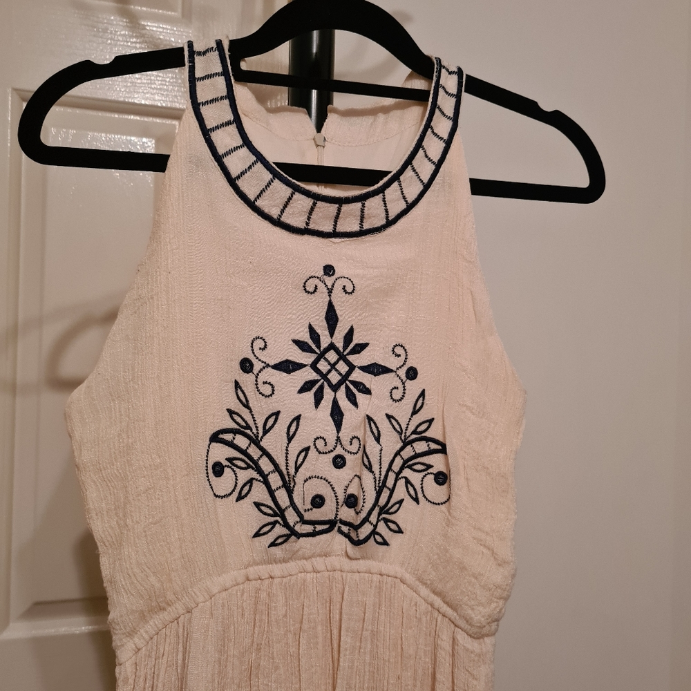 Semi Formal 10 Beige Khaki Black Floral Embroidered Fit Flare Knee Length Dress - Picture 1 of 4